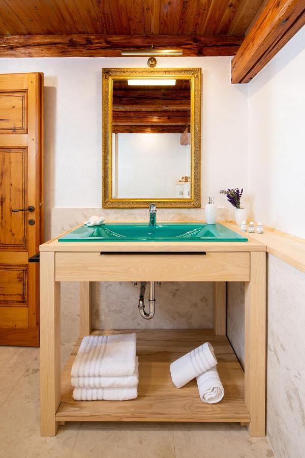 Oliti With Pool * Moscenice